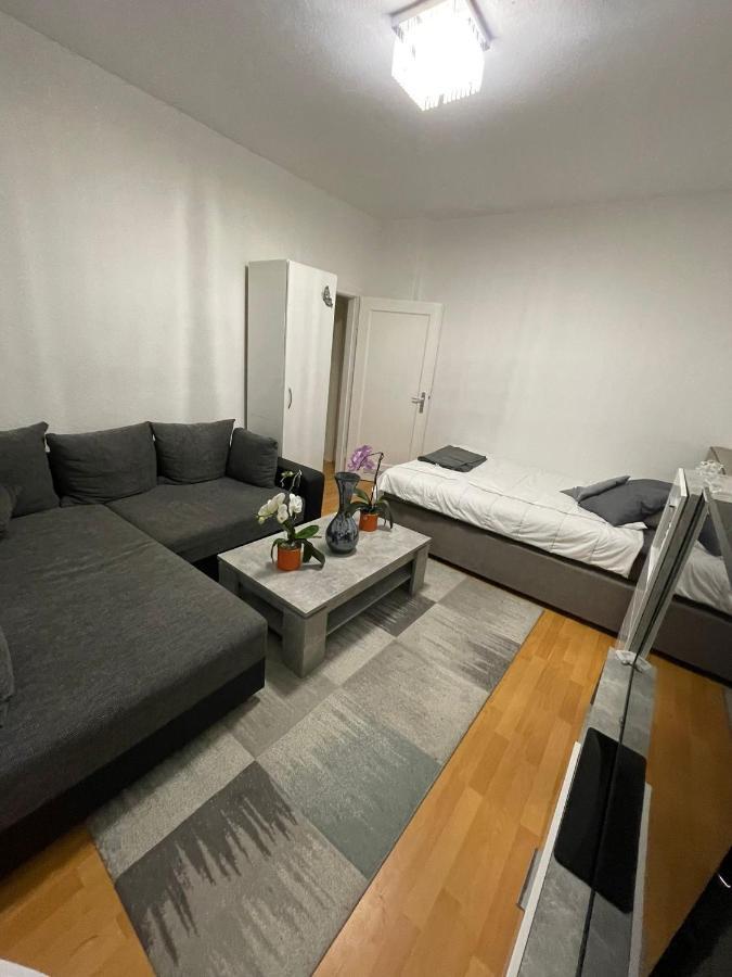 Fairbooking24Private Apartments Nbg Exhibition Ground Room Agancy Neurenberg Buitenkant foto
